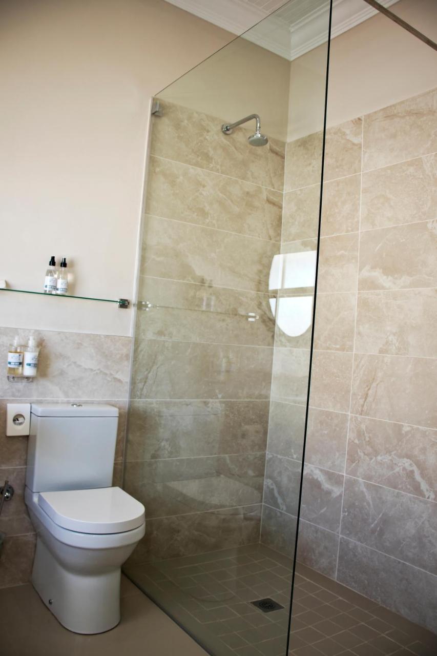 French Karoo Guesthouse Beaufort West Dış mekan fotoğraf