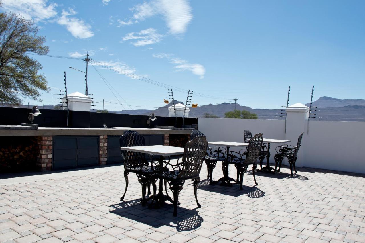 French Karoo Guesthouse Beaufort West Dış mekan fotoğraf